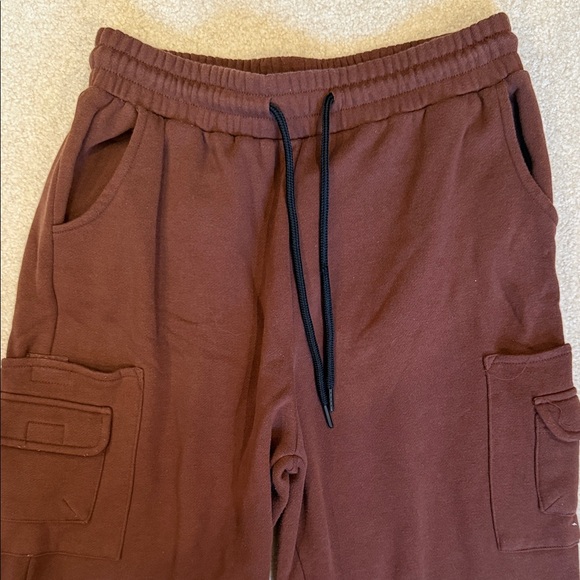 Forever 21 Brown Wide Leg Cargo Sweatpants - Picture 3 of 7